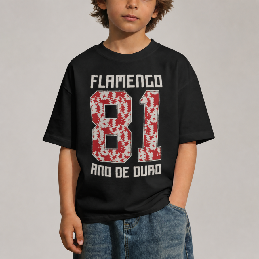 Caneca 325 ml Zico 10 Retrô | Flamengo em fotografia comercial frontal
